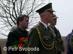 Pomník v místě nálezu sestřeleného bitevníku Il-2 Šturmovik